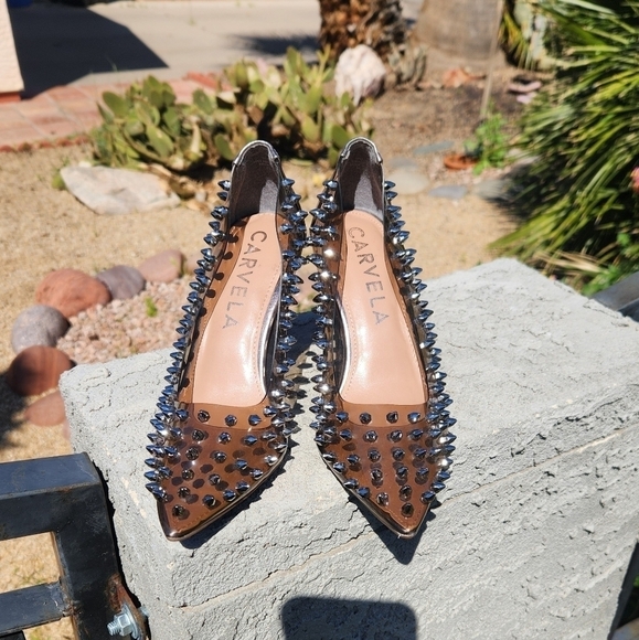 Carvela Kurt Geige‎ Kicker Stud Heels - Picture 3 of 10